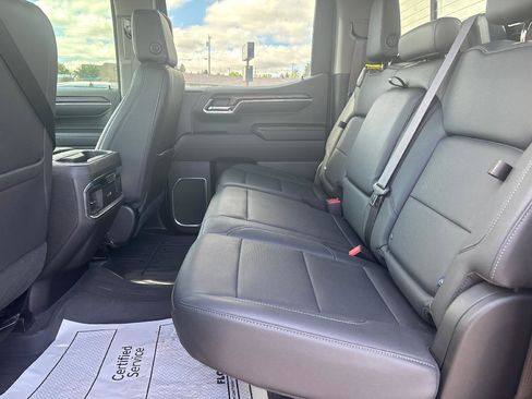 Used 2024 GMC Sierra 1500 SLT w/ SLT Premium Plus Package image 34