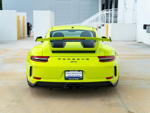 Used 2018 Porsche 911 GT3 RWD image 13