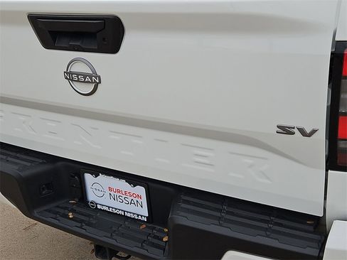 Certified 2024 Nissan Frontier SV image 6