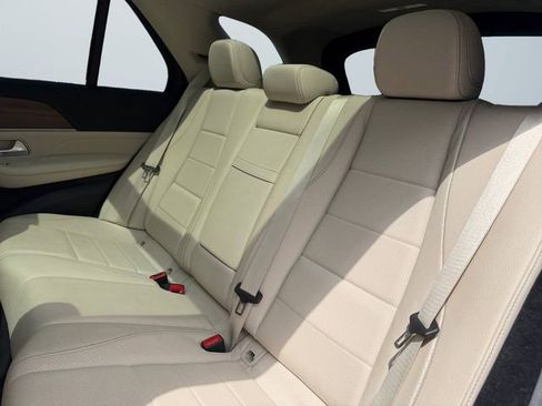 Used 2021 Mercedes-Benz GLE 450 4MATIC image 14