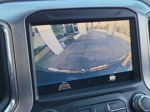 Used 2020 GMC Sierra 1500 SLE w/ SLE Value Package RWD image 30