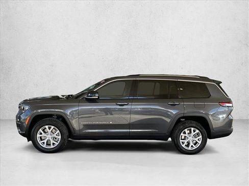 Used 2022 Jeep Grand Cherokee L Limited image 2