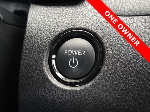 Used 2025 Toyota Camry LE image 19