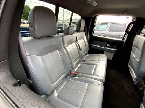 Used 2014 Ford F150 XLT w/ Equipment Group 302A Luxury AWD/4WD image 18