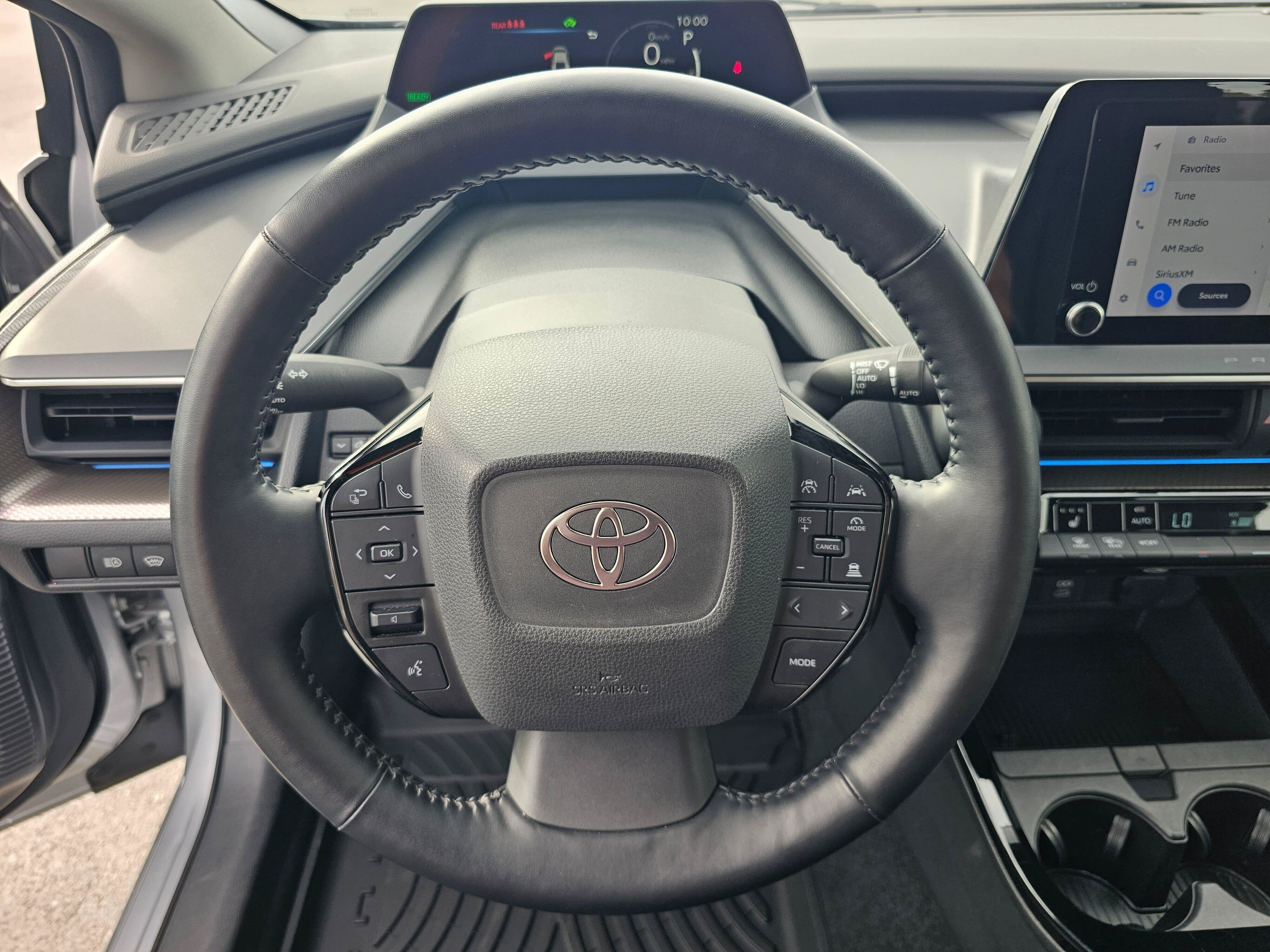 Certified 2024 Toyota Prius XLE FWD image 21