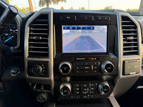 Used 2020 Ford F350 Platinum w/ Snow Plow Prep Package AWD/4WD image 14
