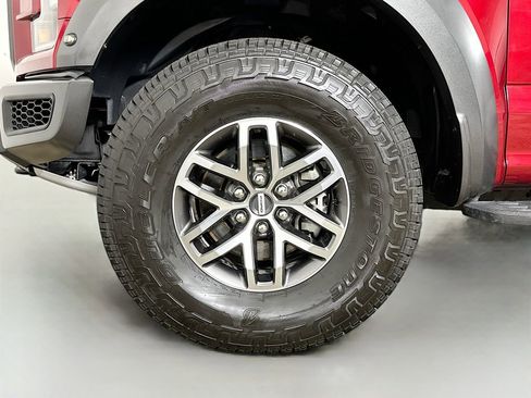 Used 2018 Ford F150 Raptor w/ Equipment Group 802A Luxury image 35