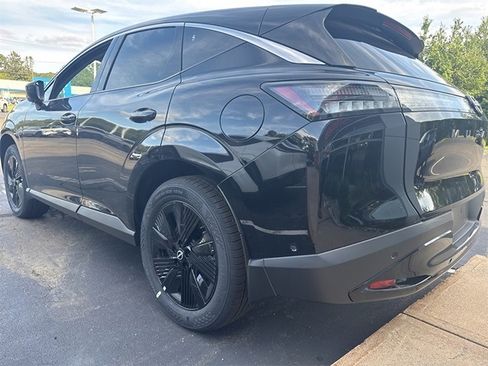 New 2025 Nissan Murano SV image 11