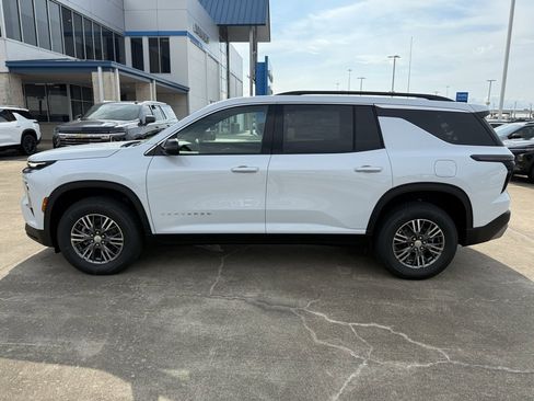 New 2026 Chevrolet Traverse LT image 21