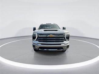 Used 2024 Chevrolet Silverado 3500 LTZ w/ LTZ Convenience Package video 3