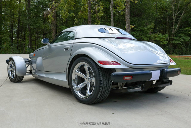 Used 2002 Chrysler Prowler RWD image 4