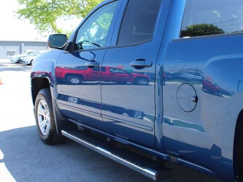 Used 2017 Chevrolet Silverado 1500 LT w/ All Star Edition AWD/4WD image 44