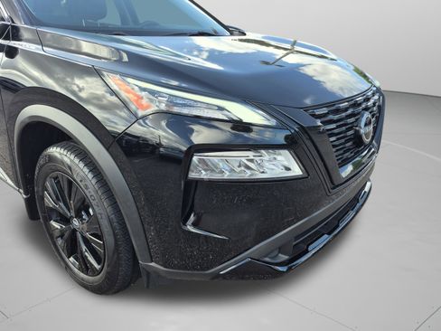 Certified 2023 Nissan Rogue SV w/ SV Premium B Package FWD image 37