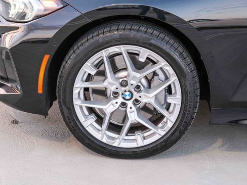 Used 2025 BMW 330i Sedan w/ Convenience Package RWD image 10