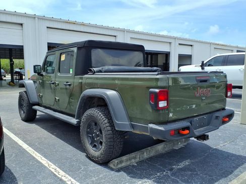 Used 2023 Jeep Gladiator Mojave w/ Cold Weather Group AWD/4WD image 12