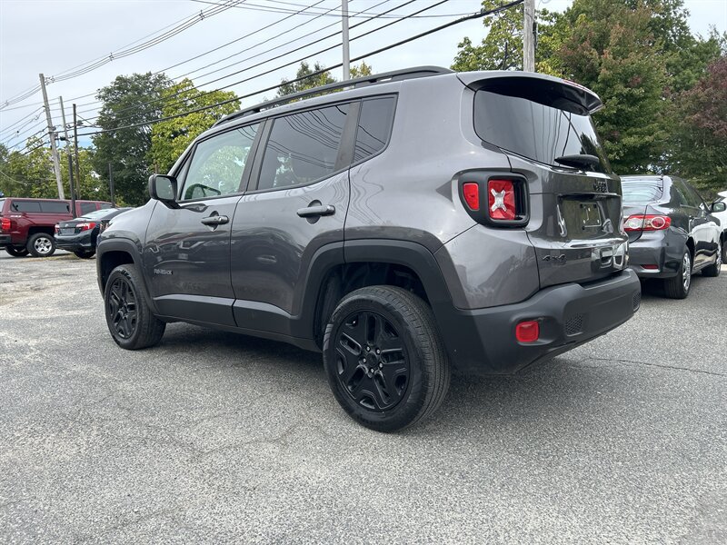 Used 2019 Jeep Renegade Sport AWD/4WD image 6