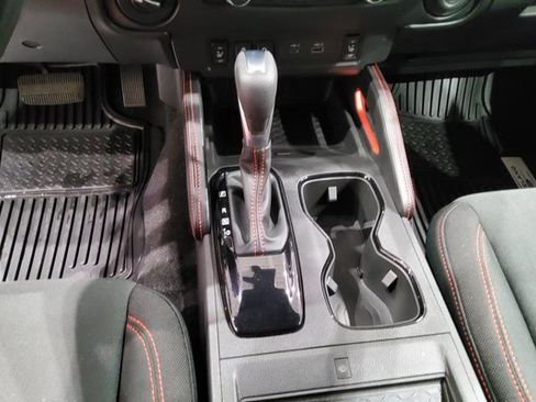 Used 2023 Nissan Frontier PRO-4X w/ Pro Convenience Package image 32