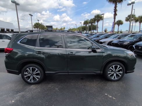 Used 2024 Subaru Forester Limited AWD/4WD image 3