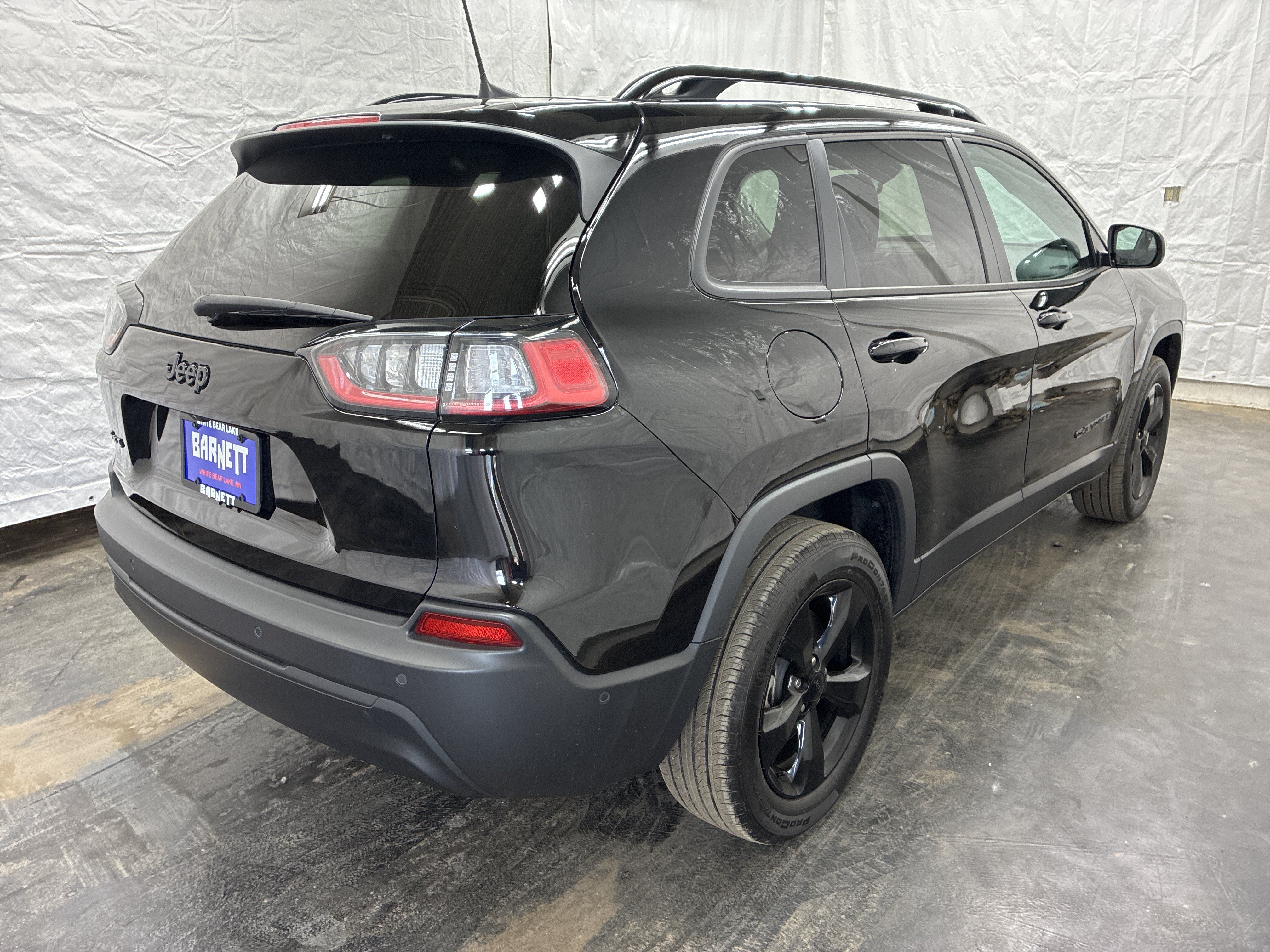 Certified 2023 Jeep Cherokee Altitude Lux AWD/4WD image 5