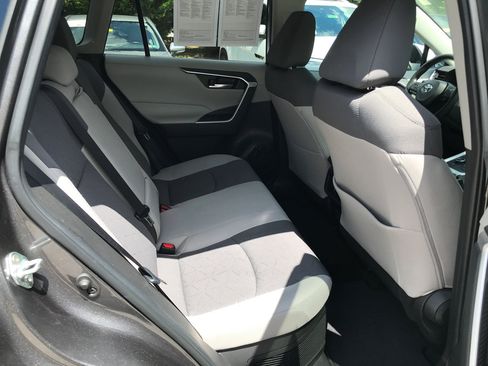 Certified 2023 Toyota RAV4 XLE AWD/4WD image 24