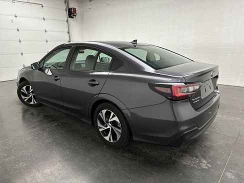 Used 2025 Subaru Legacy Premium image 6