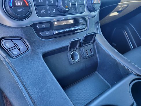 Certified 2016 GMC Yukon SLT image 23