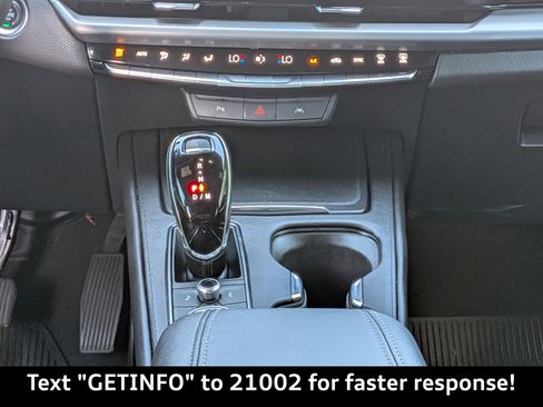 Used 2025 Cadillac XT4 Premium Luxury FWD image 24