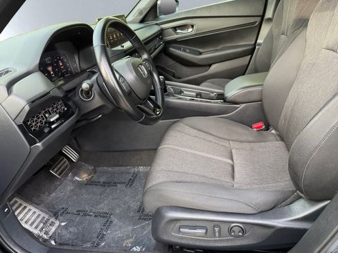 Used 2024 Honda Accord Sport image 7