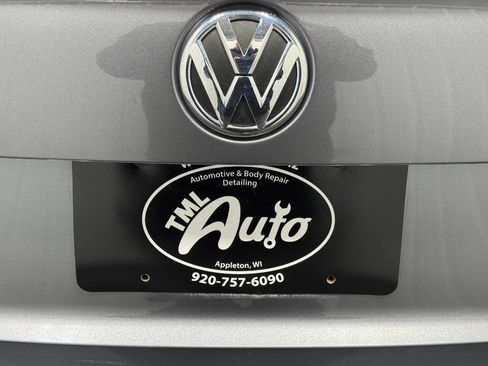 Used 2015 Volkswagen Passat 1.8T SE image 6