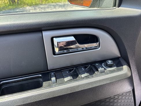 Used 2014 Ford Expedition EL Limited w/ Equipment Group 301A image 16