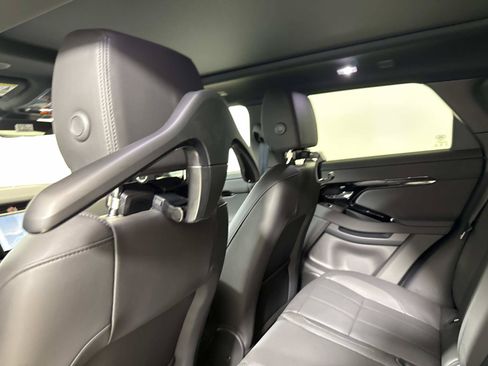 New 2026 Land Rover Range Rover Evoque S AWD/4WD image 17