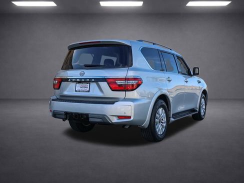 Used 2022 Nissan Armada SV image 4