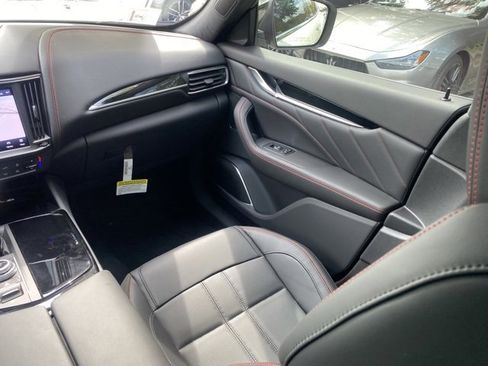 New 2024 Maserati Levante GT Ultima image 45