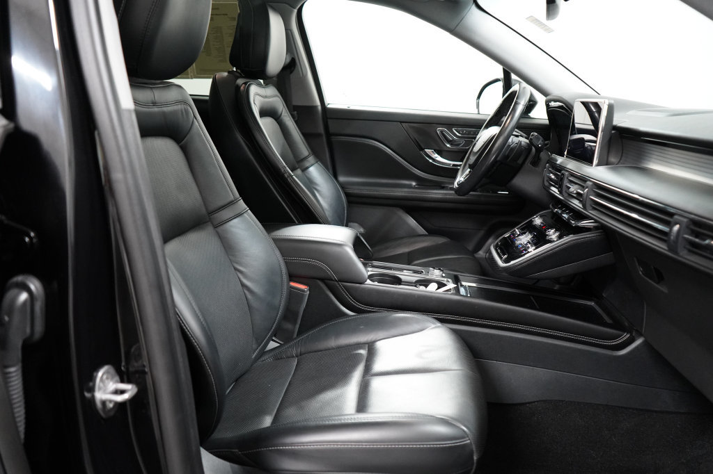 Used 2020 Lincoln Corsair AWD image 18