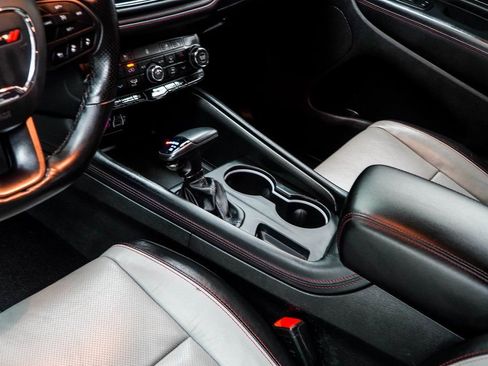 Used 2024 Dodge Durango GT image 16