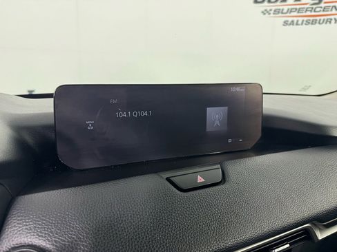 Used 2024 MAZDA CX-90 3.3 Turbo w/ Preferred Package image 15