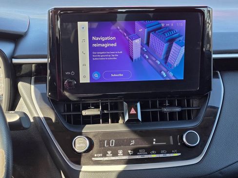 Used 2023 Toyota Corolla LE image 16