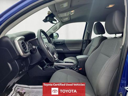 Certified 2023 Toyota Tacoma SR5 AWD/4WD image 11