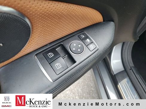 Used 2017 Mercedes-Benz SLC 300 image 11