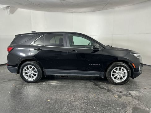 Used 2022 Chevrolet Equinox LT image 13