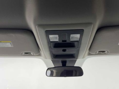 Used 2018 RAM 1500 Express image 19