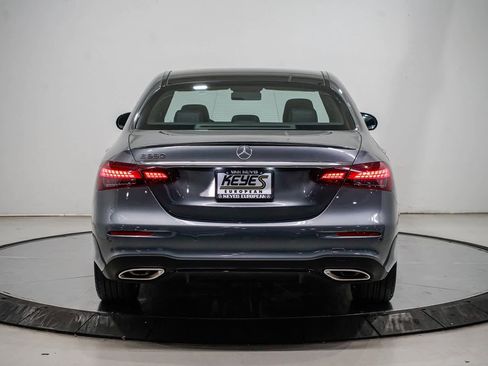 Used 2022 Mercedes-Benz E 350 Sedan image 3