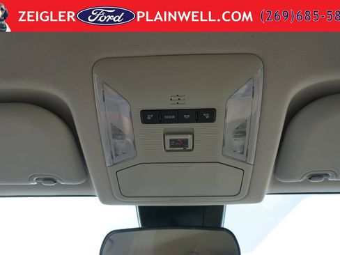 Used 2023 Toyota RAV4 LE AWD/4WD image 28