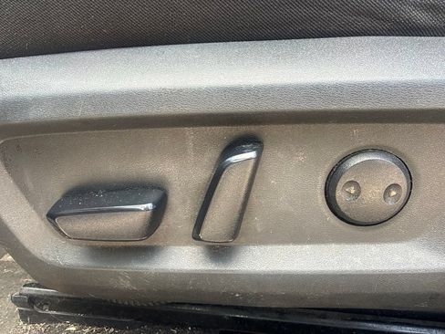 Certified 2022 Nissan Rogue SV FWD image 10