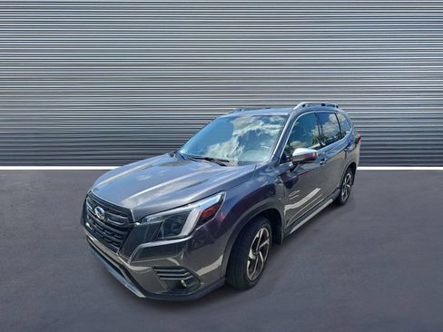 Used 2022 Subaru Forester Touring w/ Popular Package #2 AWD/4WD image 1
