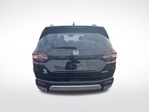 Certified 2023 Honda Pilot Touring image 15