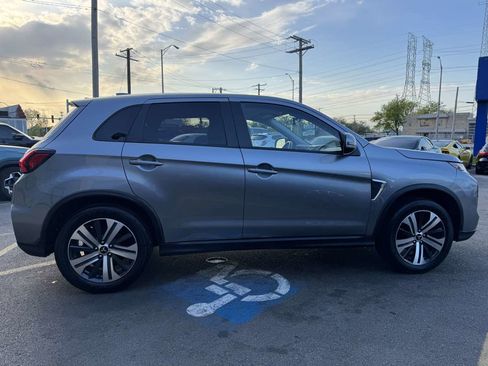 Used 2021 Mitsubishi Outlander Sport SE FWD image 4