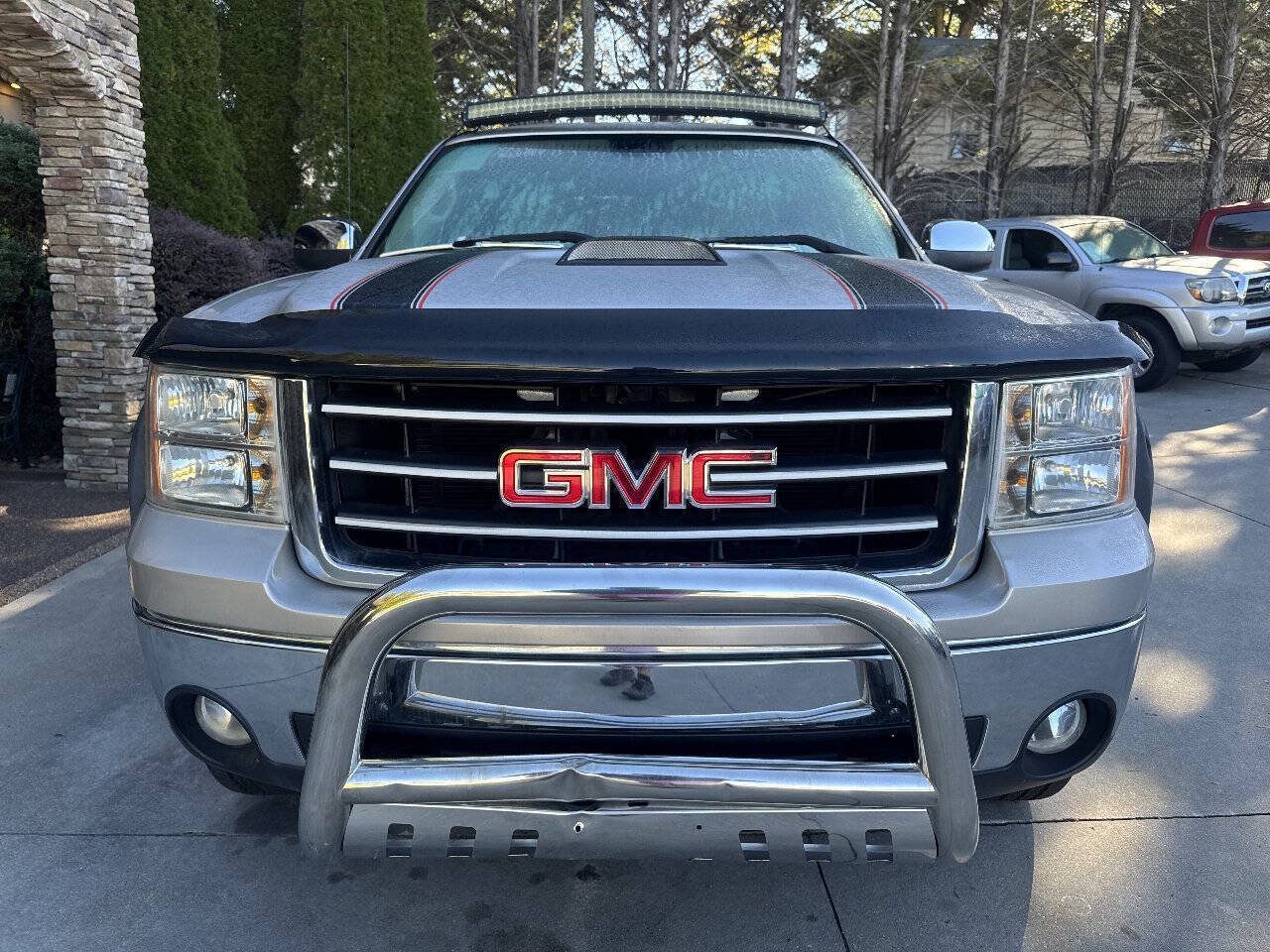 Used 2007 GMC Sierra 1500 SLE w/ SLE2 Preferred Package AWD/4WD image 8