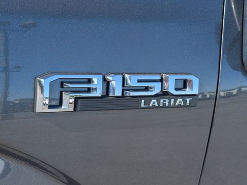 Used 2017 Ford F150 Lariat w/ Equipment Group 502A Luxury AWD/4WD image 5