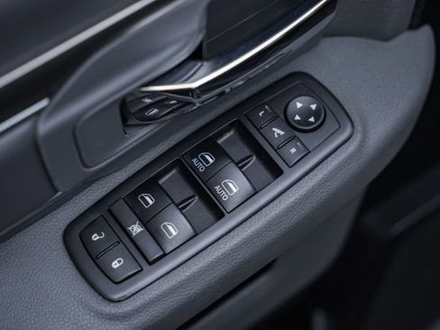 Used 2018 RAM 1500 Big Horn AWD/4WD image 46